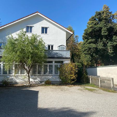 Ferienwohnung Am Franziskanergarten Bad Tölz Екстериор снимка